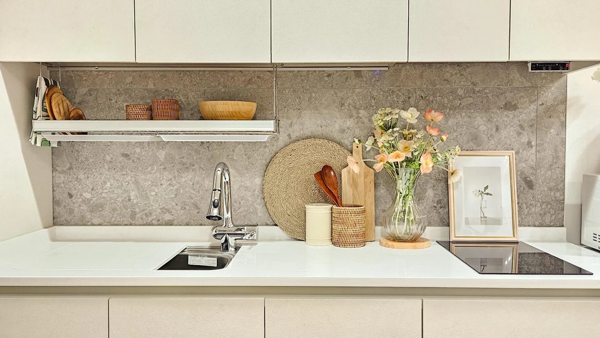 Sensibility Warmth Cozy New Construction Pleasant Hongdae Gangnam 30 Minutes Villa Seoul