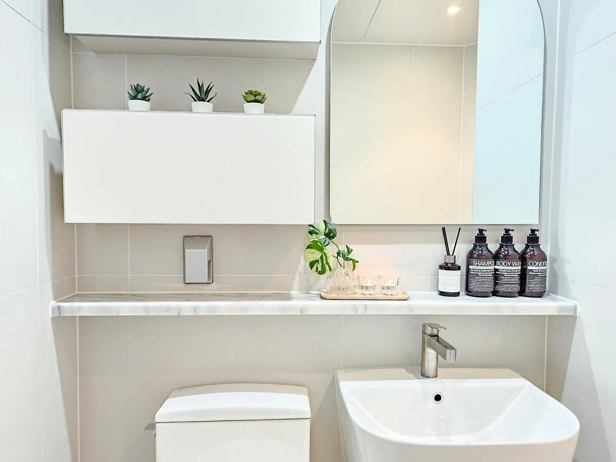 Sensibility Warmth Cozy New Construction Pleasant Hongdae Gangnam 30 Minutes Villa Seoul South Korea