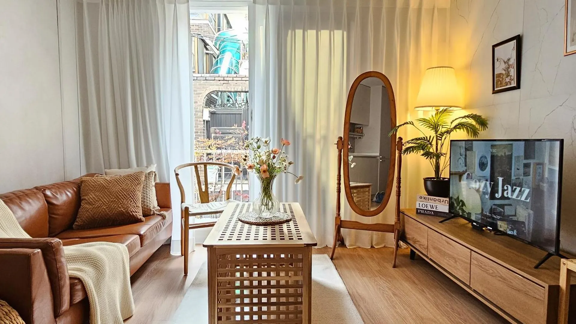 Sensibility Warmth Cozy New Construction Pleasant Hongdae Gangnam 30 Minutes Villa Seoul