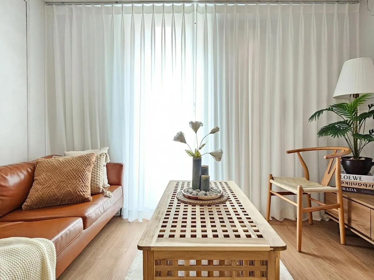 Sensibility Warmth Cozy New Construction Pleasant Hongdae Gangnam 30 Minutes Villa Seoul